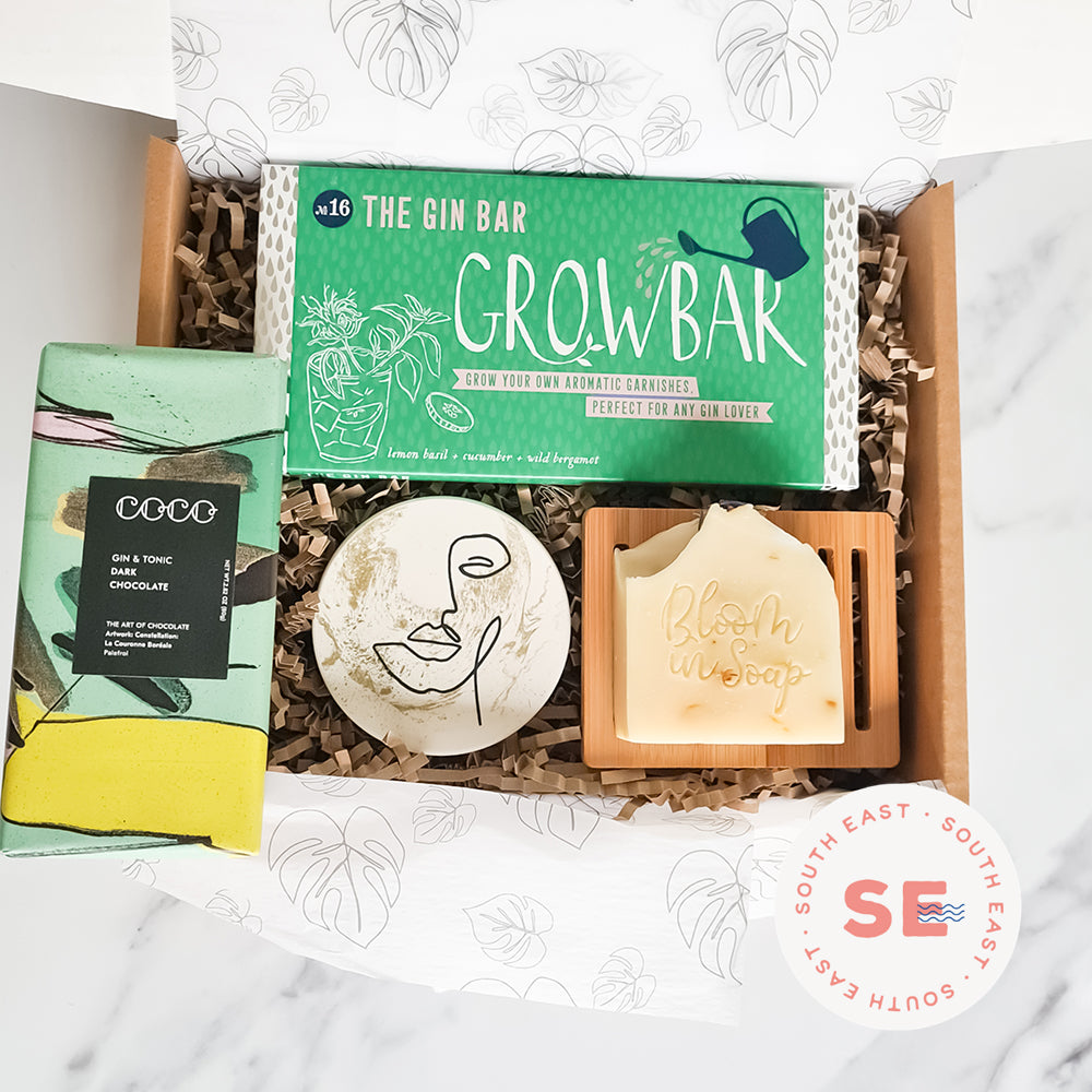 The Gin Box - Eco-friendly and sustainable gift box supporting small local businesses in the South East.